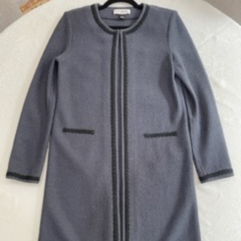 St John knit jacket & dress, dress size 6, Jacket size 4, Gray